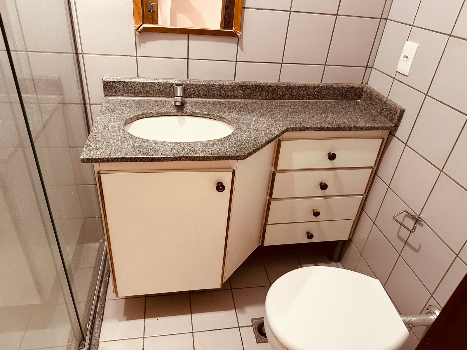 Apartamento no Botafogo com tres dormutórios, 2 banheiros, cozinha, garagem e lazer