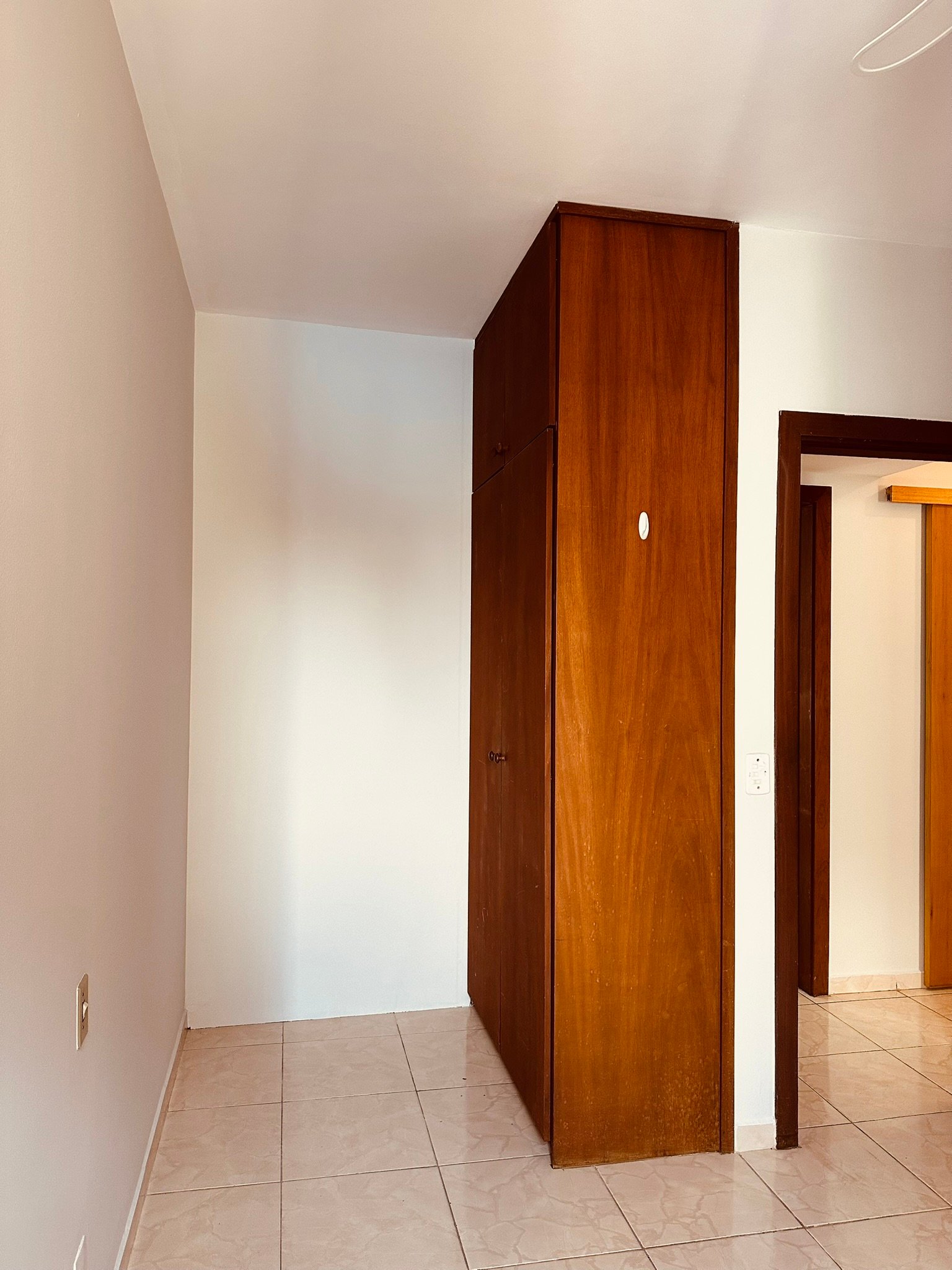 Apartamento no Botafogo com tres dormutórios, 2 banheiros, cozinha, garagem e lazer