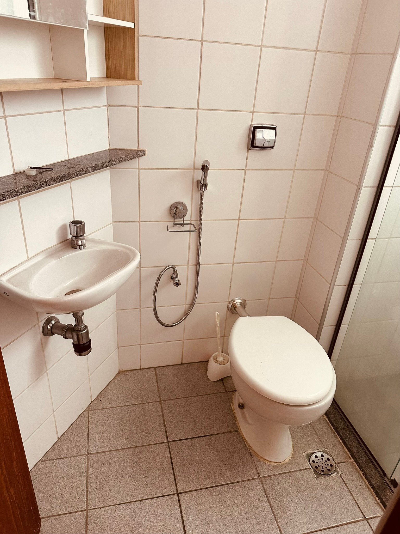 Apartamento no Botafogo com tres dormutórios, 2 banheiros, cozinha, garagem e lazer