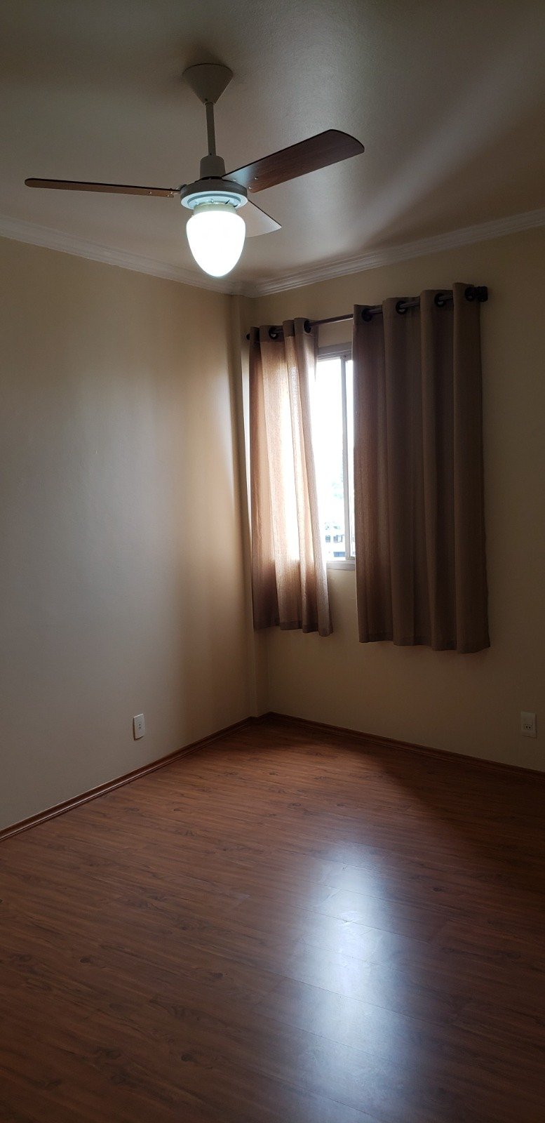 Apartamento de um dormitorio com vaga proximo ao Guarani